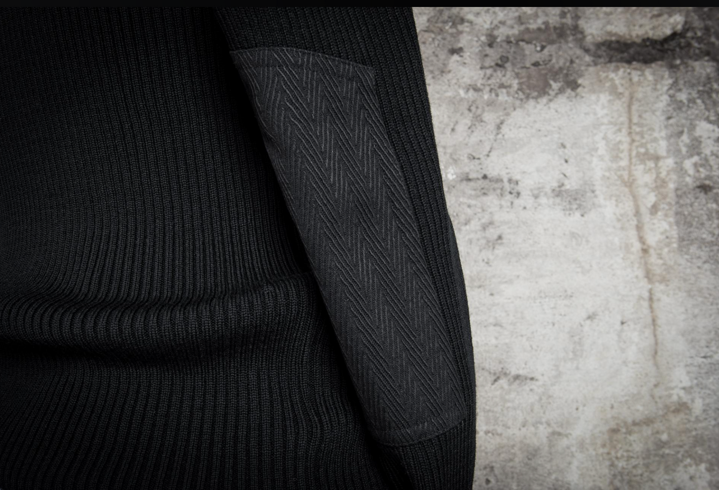 FLEURS DE BAGNE LE PULL "COMMANDO"