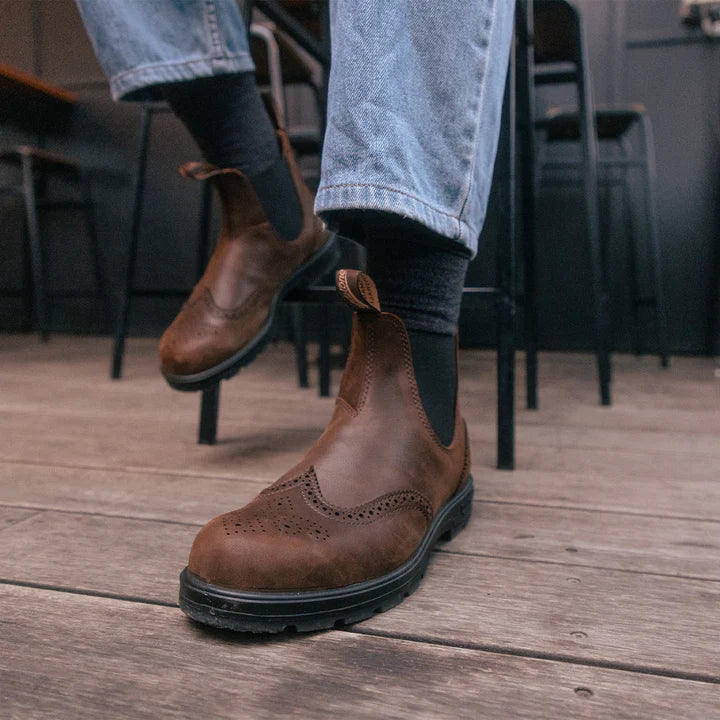 BLUNDSTONE - #2444  Chelsea Boots - Antique Brown