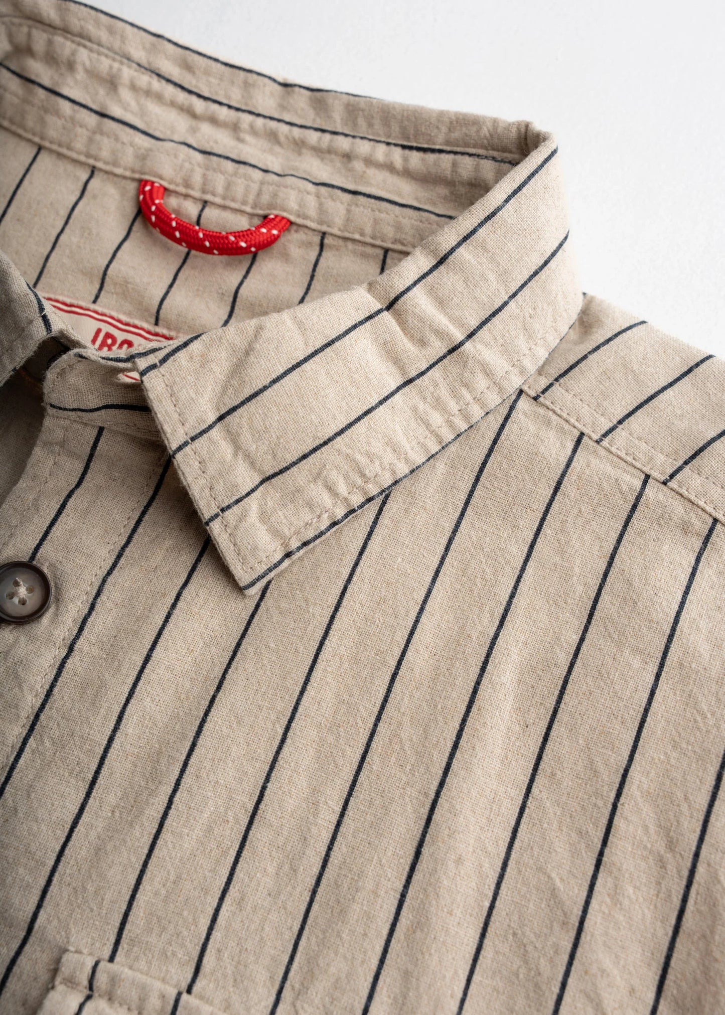IRON AND RESIN - Gil Shirt
