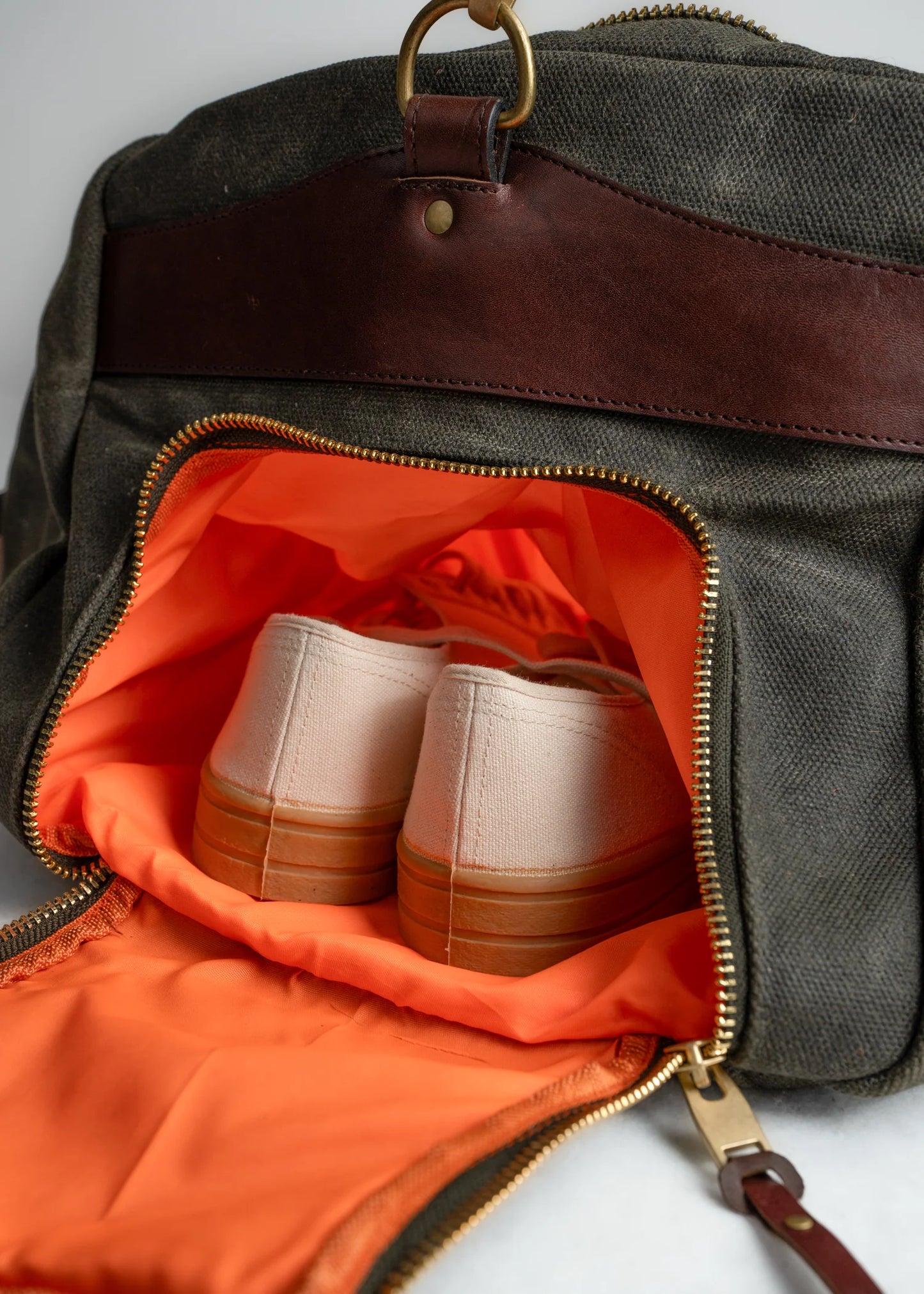 IRON AND RESIN - Overland Nomad Bag