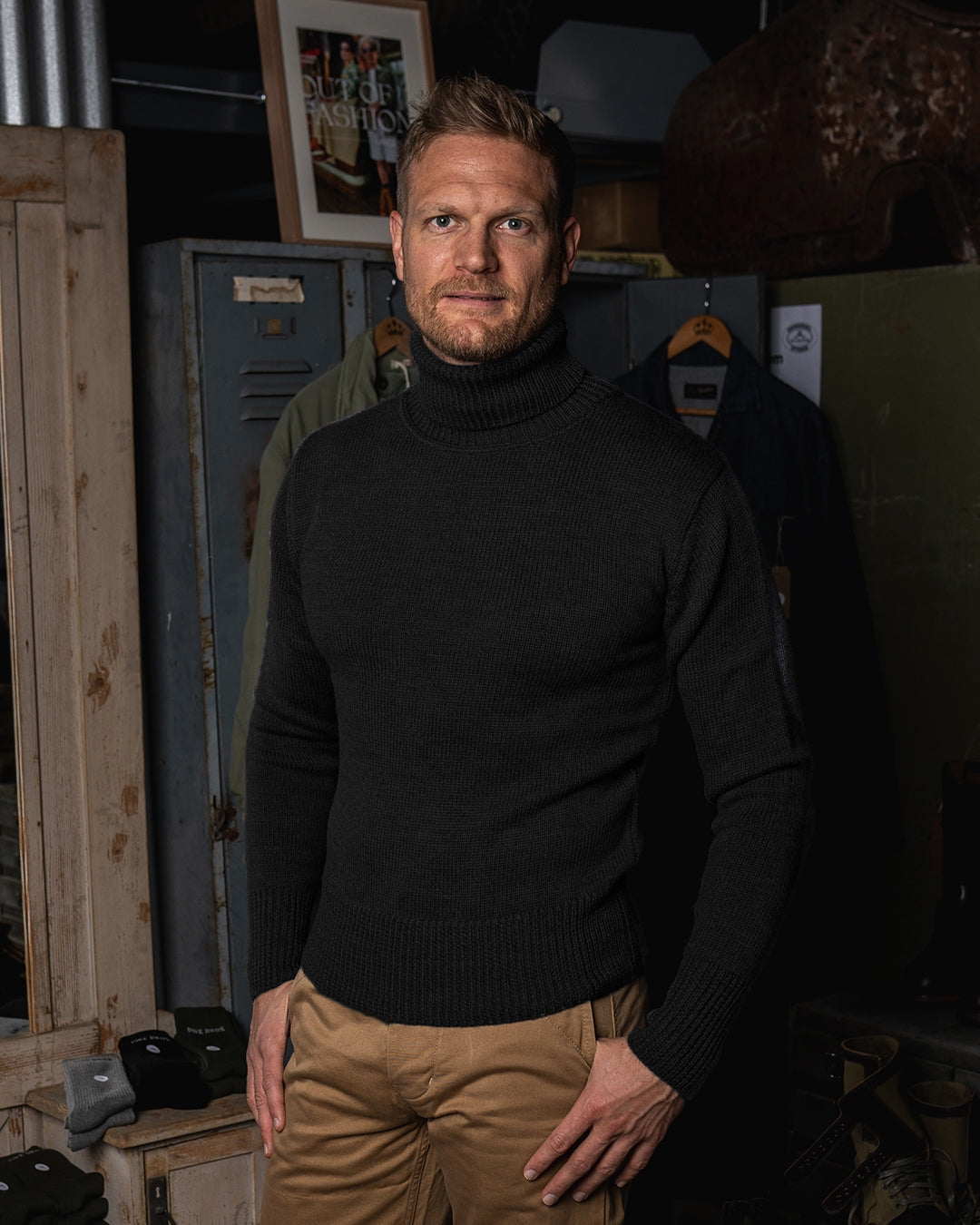 PIKE BROTHERS - 1923 Turtle Neck Black