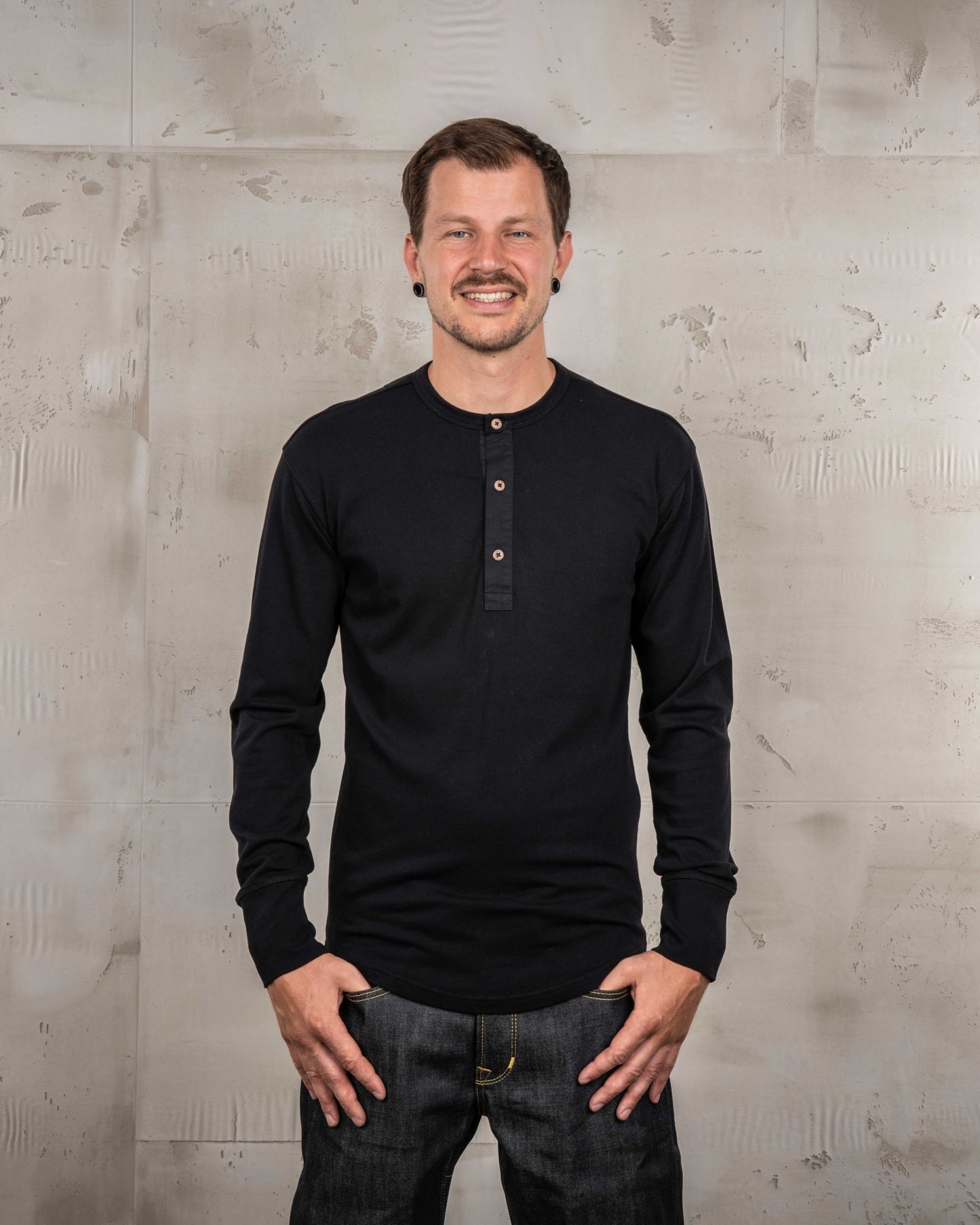 PIKE BROTHERS - 1927 Henley Shirt Long Sleeve Deep Black