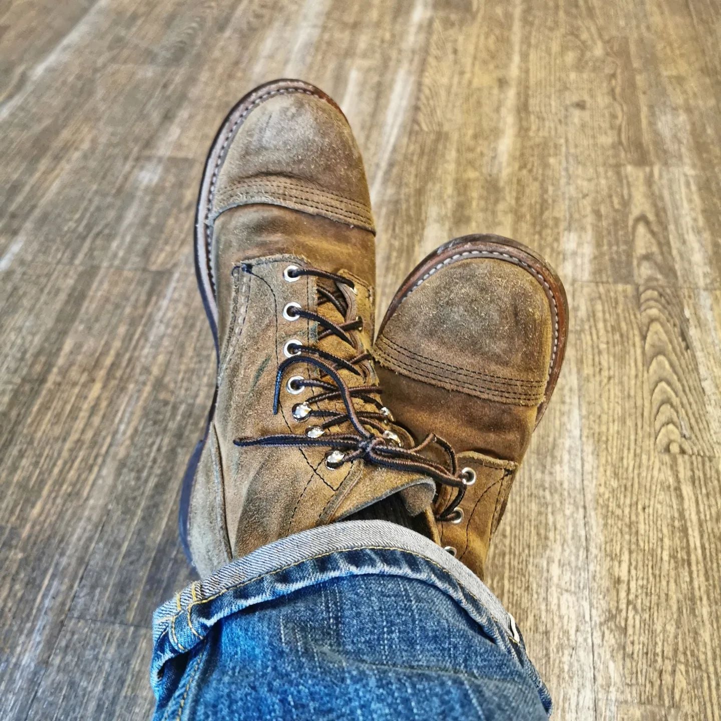 RED WING SHOES - 8083 Iron Ranger Hawthorne Muleskinner